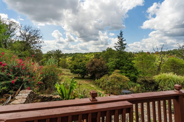 300 Partners Drive, Seymour, MO 65746