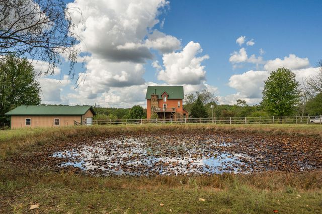 300 Partners Drive, Seymour, MO 65746