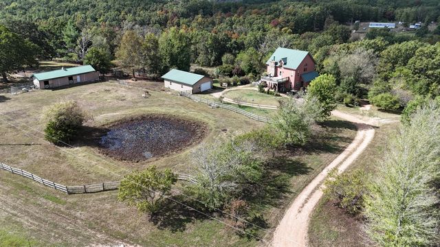 300 Partners Drive, Seymour, MO 65746