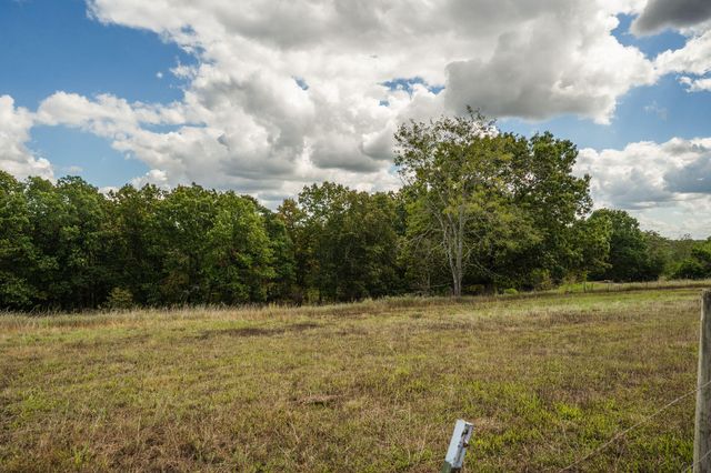 300 Partners Drive, Seymour, MO 65746