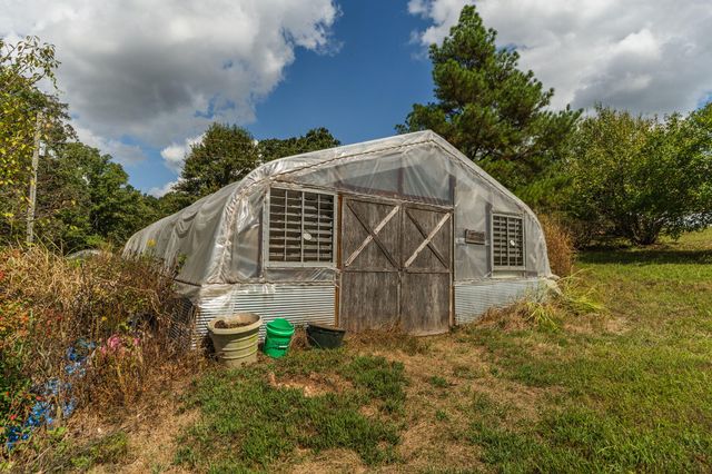 300 Partners Drive, Seymour, MO 65746