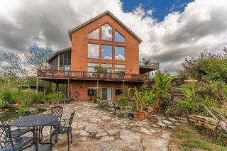 300 Partners Drive, Seymour, MO 65746