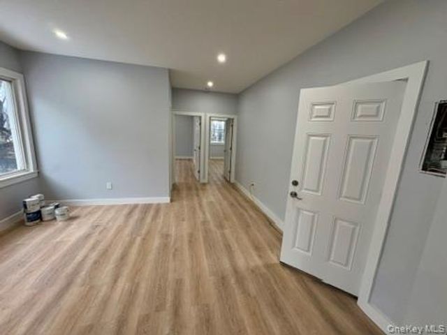 23 Belknap Avenue, Yonkers, NY 10710