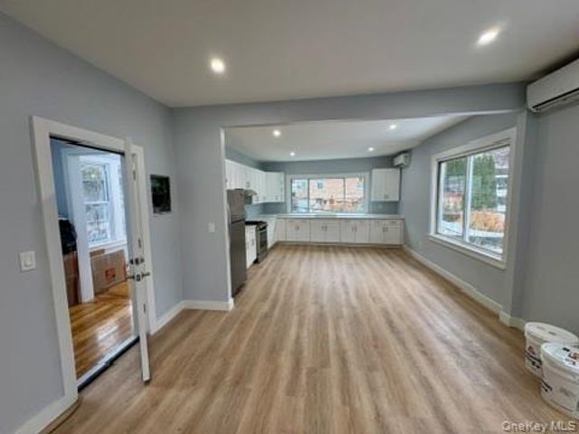 23 Belknap Avenue, Yonkers, NY 10710