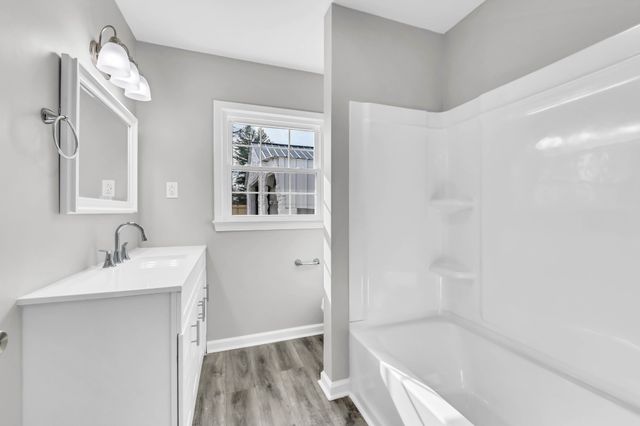 3436 Highway 48, Cunningham, TN 37052