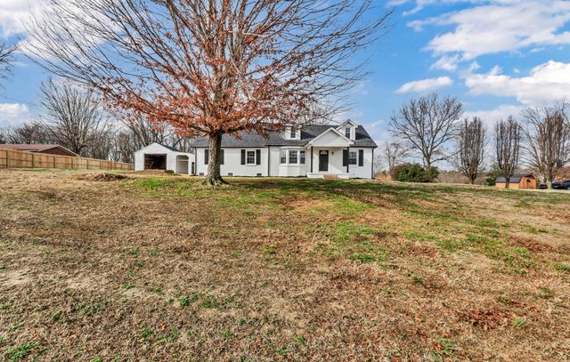 3436 Highway 48, Cunningham, TN 37052