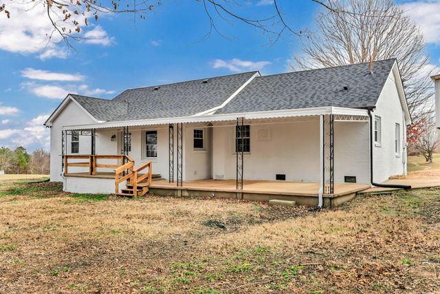 3436 Highway 48, Cunningham, TN 37052