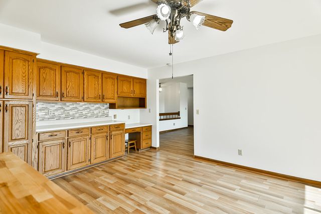 142 Pembroke Road SW, Poplar Grove, IL 61065