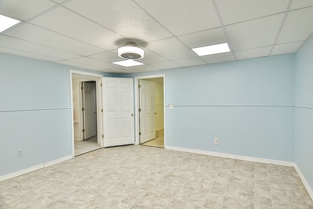 142 Pembroke Road SW, Poplar Grove, IL 61065