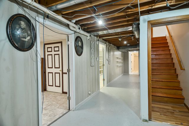 142 Pembroke Road SW, Poplar Grove, IL 61065