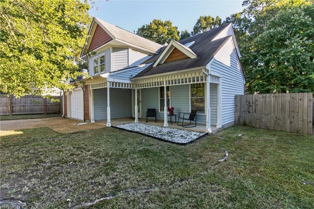 882 Belvoir CIR, Newport News, VA 23608