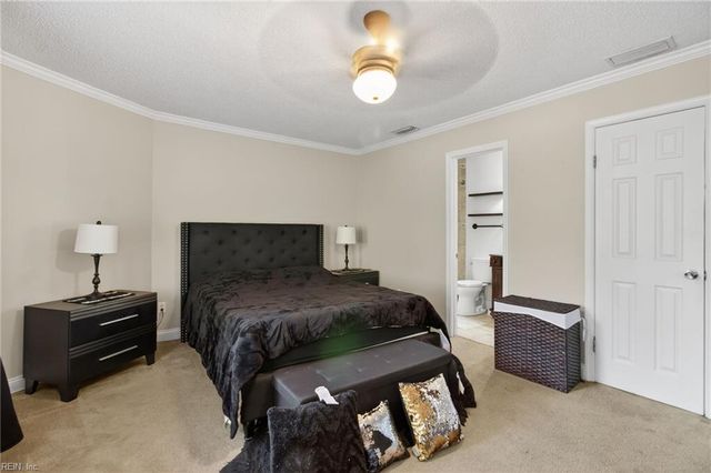 882 Belvoir CIR, Newport News, VA 23608