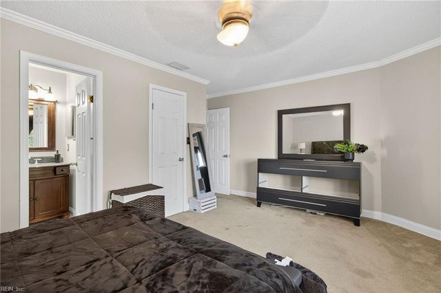 882 Belvoir CIR, Newport News, VA 23608