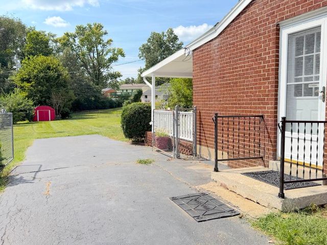 317 Tulane Drive, Lexington, KY 40517