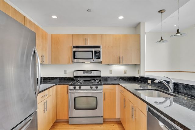 68 Central Ave 304, Medford, MA 02155