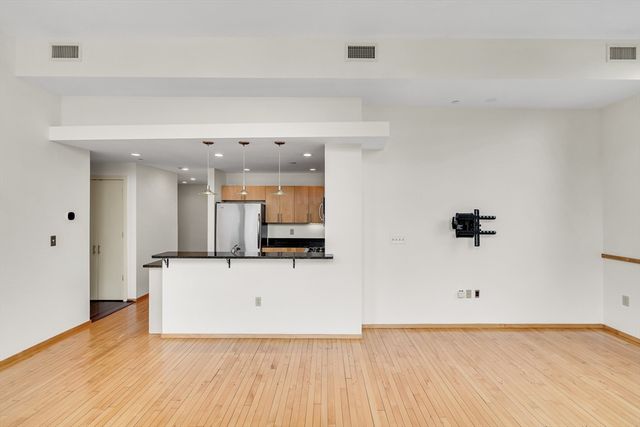 68 Central Ave 304, Medford, MA 02155