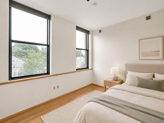 68 Central Ave 304, Medford, MA 02155