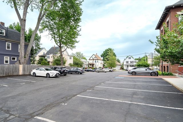 68 Central Ave 304, Medford, MA 02155