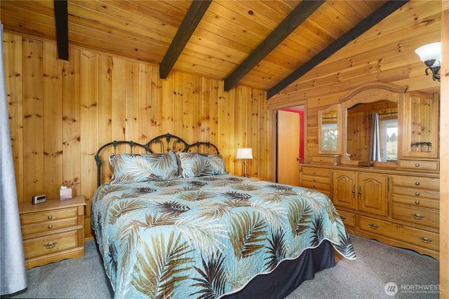 19102 N SANDS Road, Colbert, WA 99005