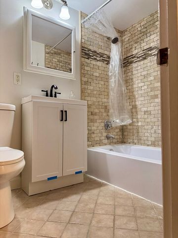 15 Wallbridge St 23, Boston, MA 02134