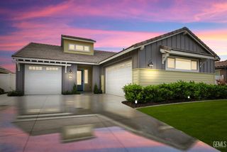 14817 Bromshire Street, Bakersfield, CA 93311