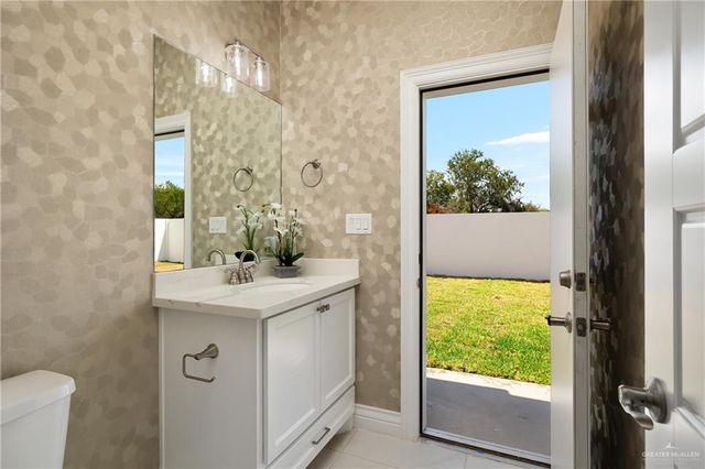1801 S Middleton Street, Edinburg, TX 78539