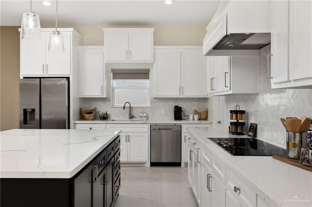 1801 S Middleton Street, Edinburg, TX 78539