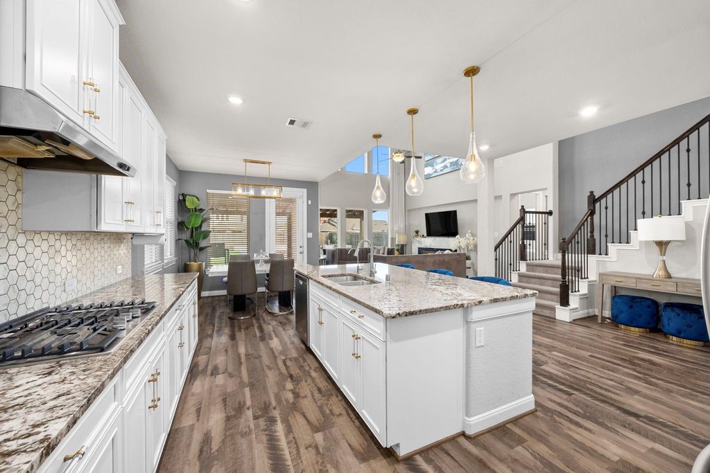 Image 18 of property listing at 24710 Twilight Hollow Lane, Richmond, TX 77406