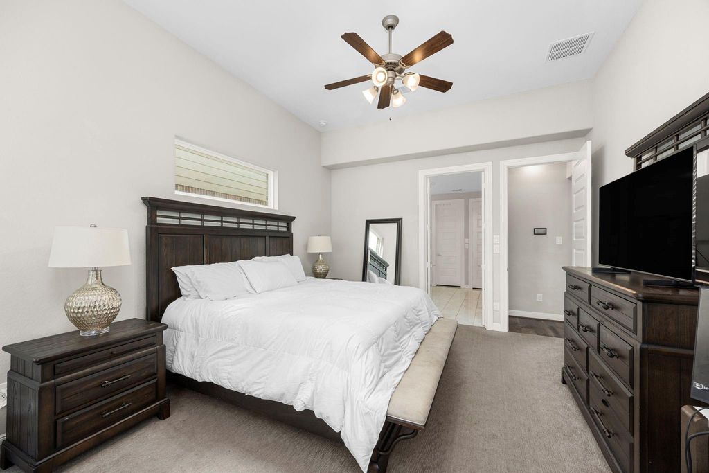 Image 23 of property listing at 24710 Twilight Hollow Lane, Richmond, TX 77406