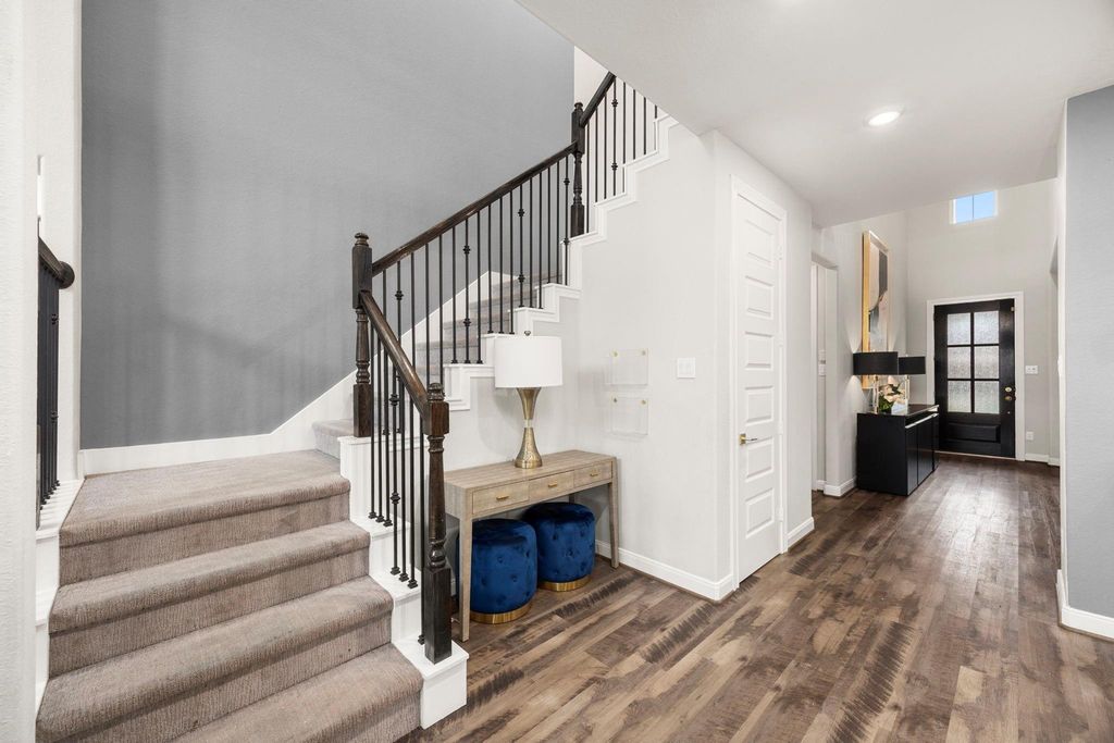 Image 27 of property listing at 24710 Twilight Hollow Lane, Richmond, TX 77406