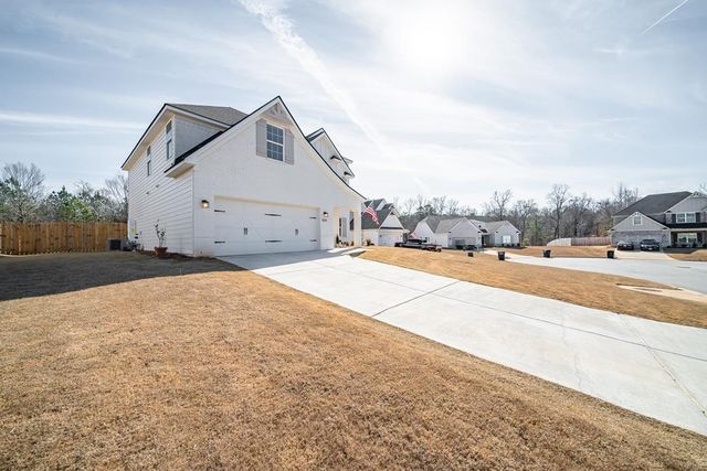 834 Tiger Trail, Opelika, AL 36804