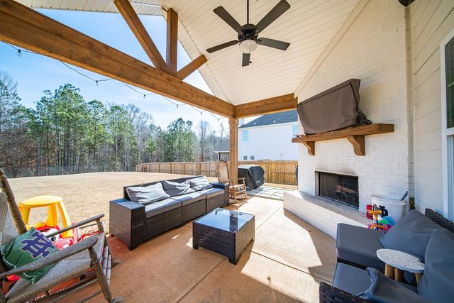 834 Tiger Trail, Opelika, AL 36804