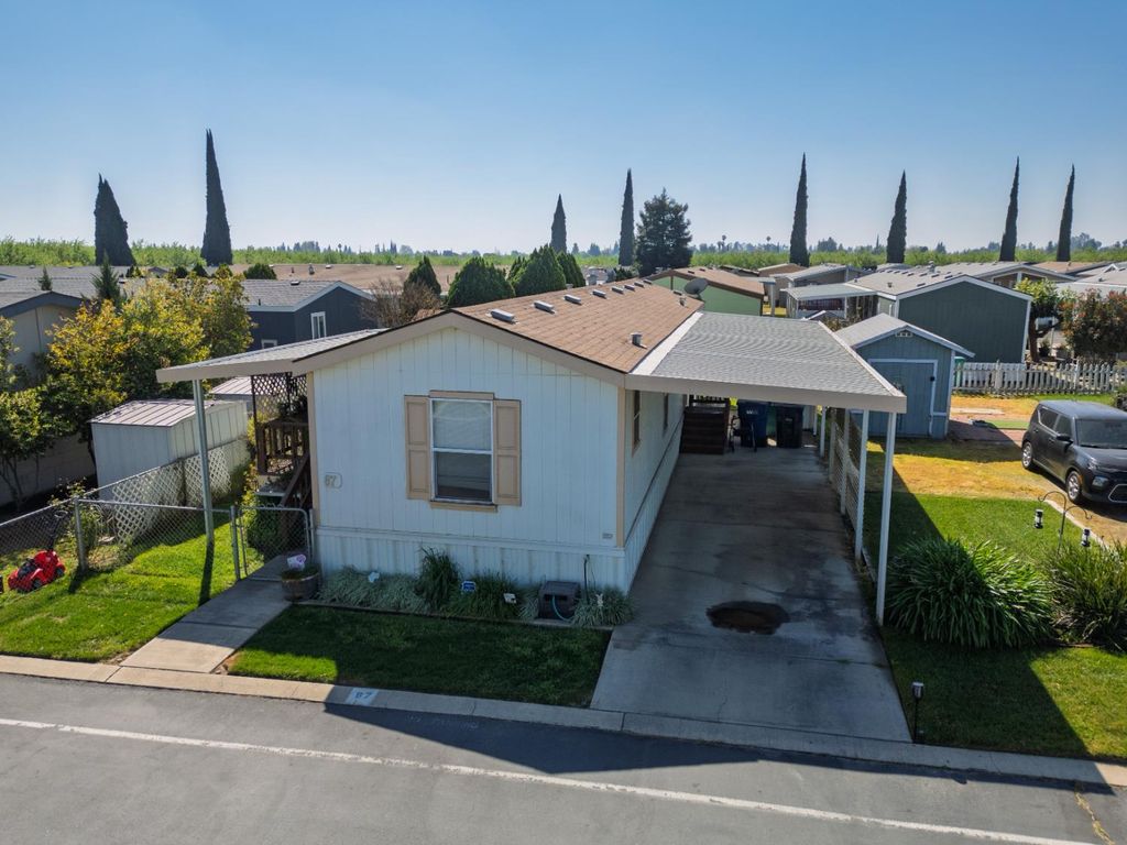 Image 1 of property listing at 6450 N Winton Way # 67, Winton, CA 95388
