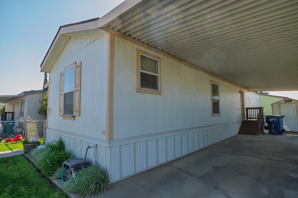 Image 3 of property listing at 6450 N Winton Way # 67, Winton, CA 95388