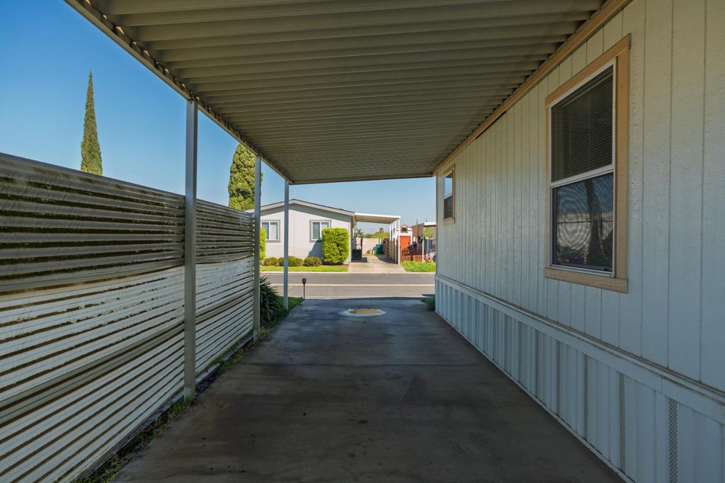 Image 30 of property listing at 6450 N Winton Way # 67, Winton, CA 95388