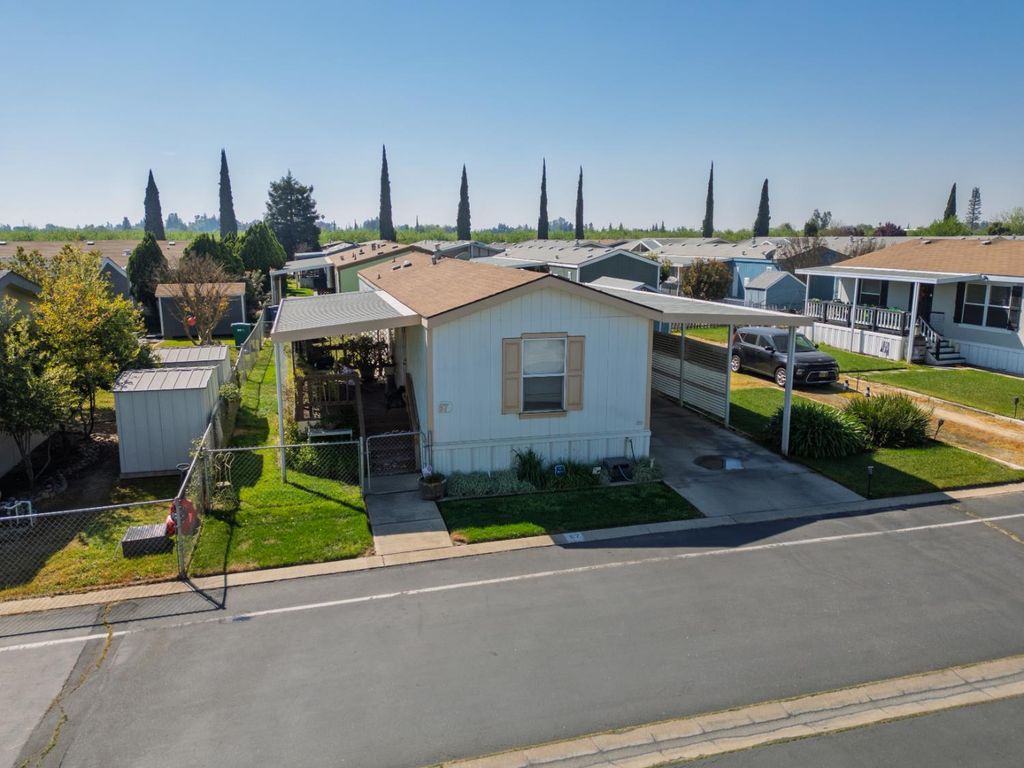 Image 31 of property listing at 6450 N Winton Way # 67, Winton, CA 95388