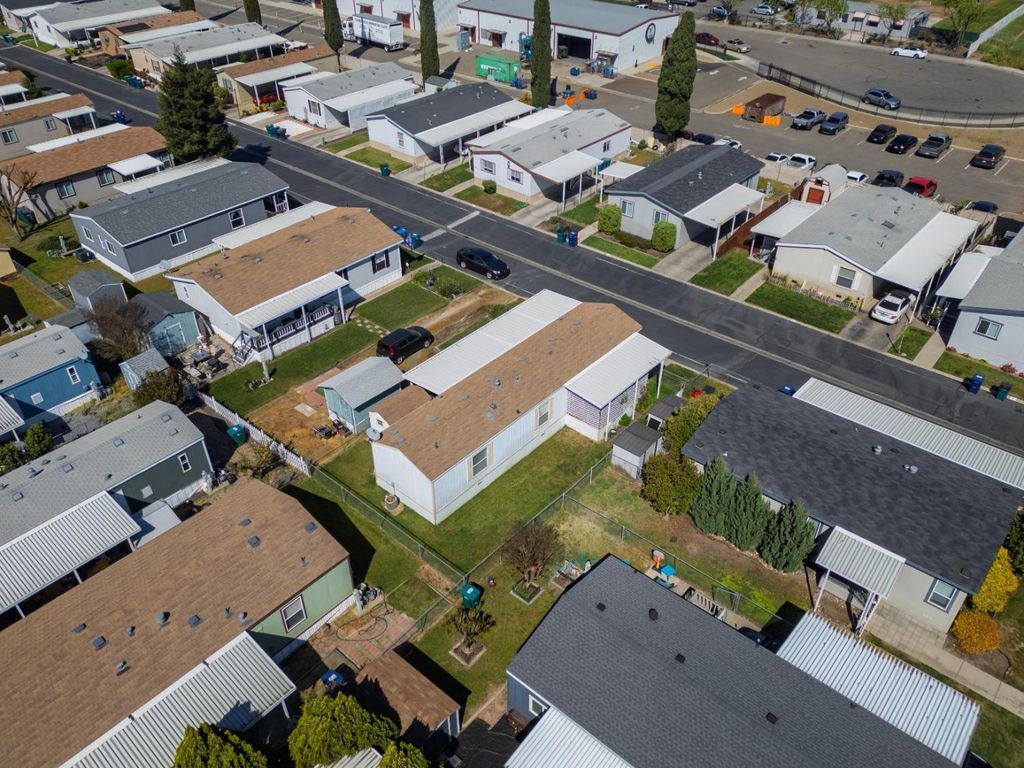 Image 37 of property listing at 6450 N Winton Way # 67, Winton, CA 95388