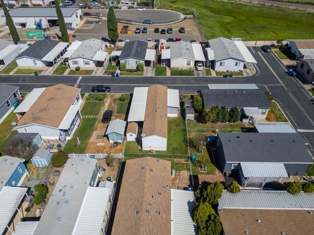 Image 38 of property listing at 6450 N Winton Way # 67, Winton, CA 95388