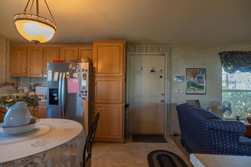 Image 5 of property listing at 6450 N Winton Way # 67, Winton, CA 95388