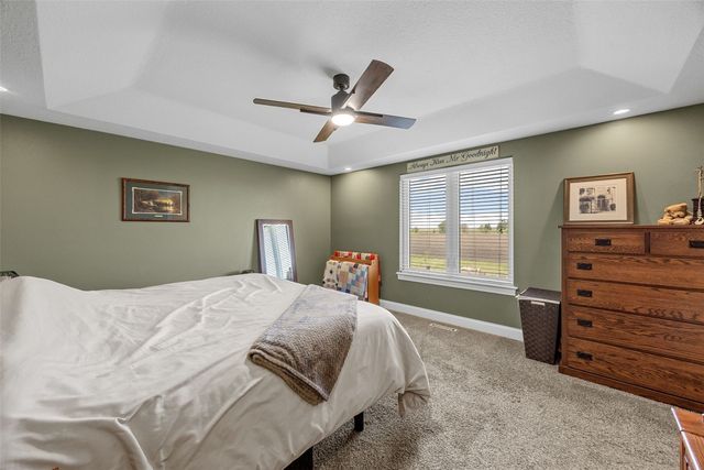 210 Longworth Ave, Alburnett, IA 52202
