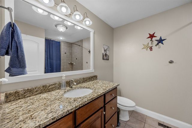 210 Longworth Ave, Alburnett, IA 52202