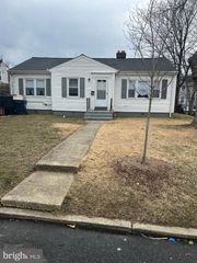 148 ONONDAGA DR, Oxon Hill, MD 20745