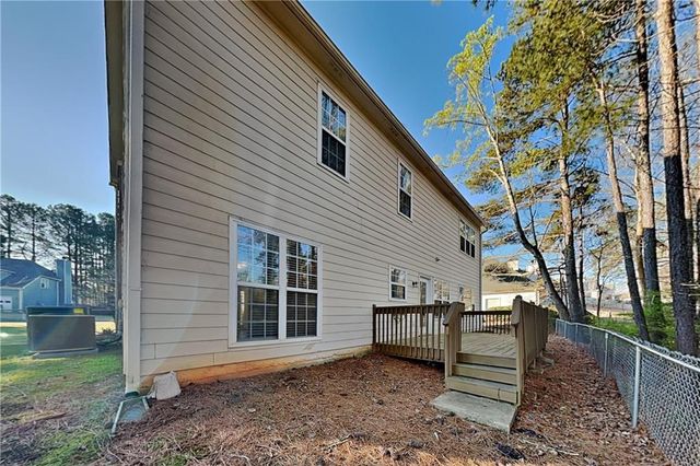 450 Fairway Walk Drive, Lawrenceville, GA 30043