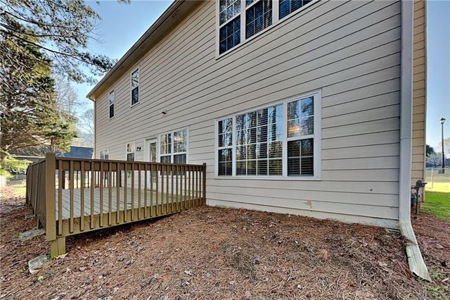 450 Fairway Walk Drive, Lawrenceville, GA 30043