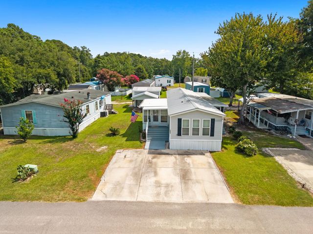1672 Ursa Minor Dr., Myrtle Beach, SC 29588