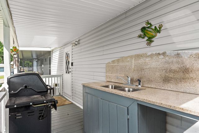 1672 Ursa Minor Dr., Myrtle Beach, SC 29588