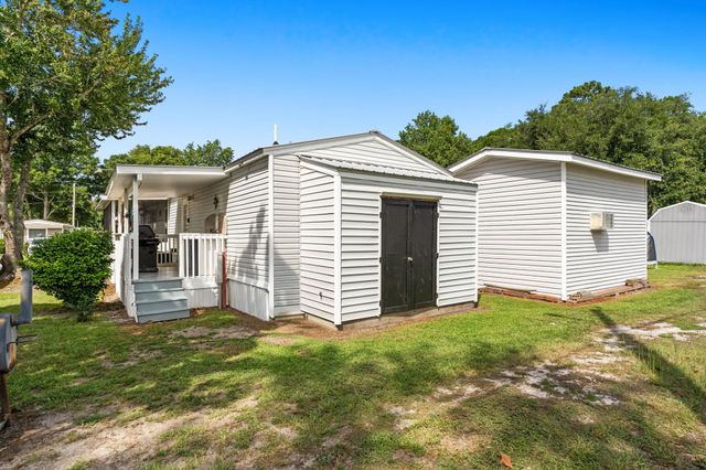 1672 Ursa Minor Dr., Myrtle Beach, SC 29588