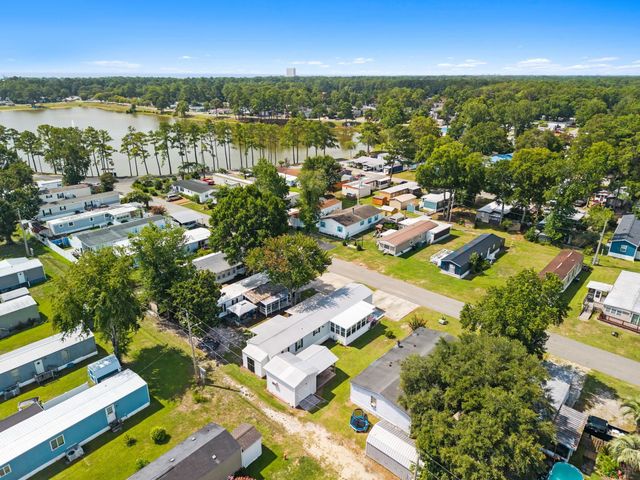 1672 Ursa Minor Dr., Myrtle Beach, SC 29588