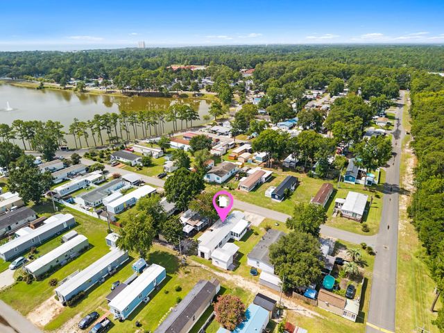1672 Ursa Minor Dr., Myrtle Beach, SC 29588