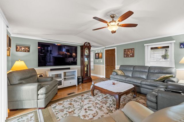 1672 Ursa Minor Dr., Myrtle Beach, SC 29588
